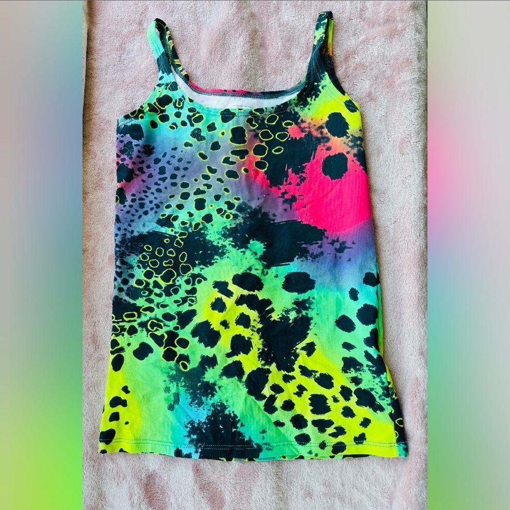 Candida Maria. Made in Brazil. Muscle tee. New. Size M
